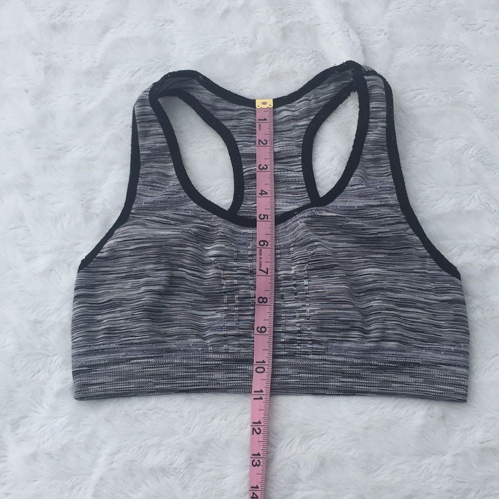 Unlined bralette - Picture 8 of 9